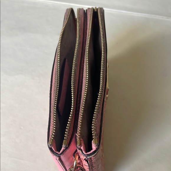 #Michael Kors Pink Floral Wristlet - Picture 10 of 11